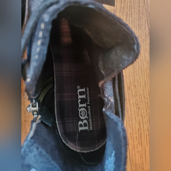 Born Tarkiln Black Suede Ankle Booties Size 9 - Picture 6 of 6